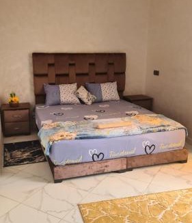 Deroua Apartment | Rooms in shared apartment close to CMN-Airport