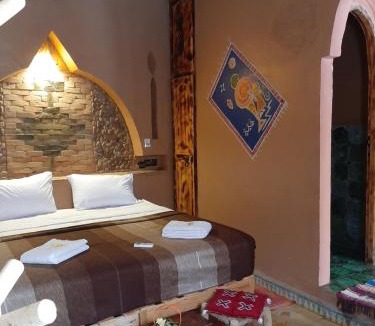 M'Hamid El Ghizlane Hotel | Auberge Kasbah Dar Sahara Tours