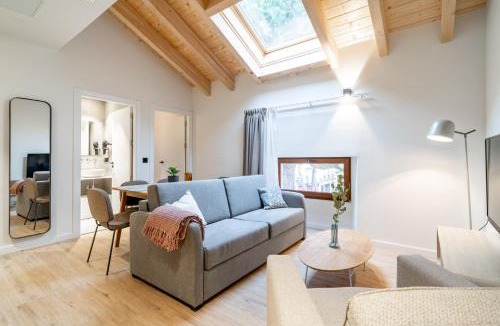 Casco Viejo Apartment | Limehome Vitoria Palacio de los Álava-Velasco