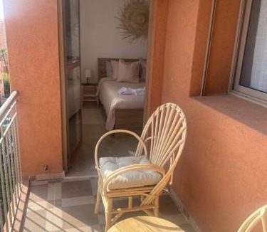 El Hara Apartment | Bel appart wifi balcon et parking Marrakech centre