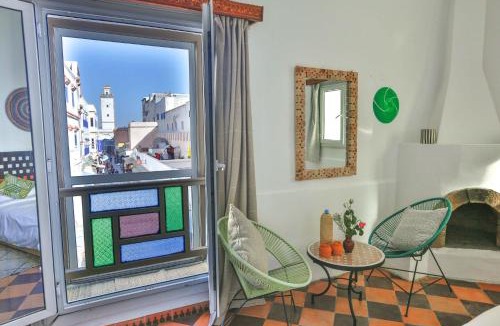 Bani Antar Hotel | Luxury Riad Mounia