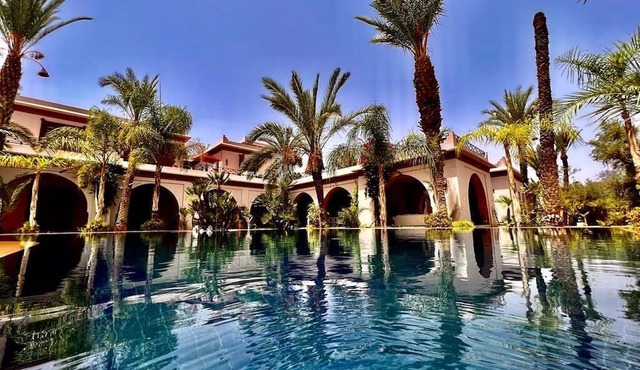 Opulent Haven Villa, 5 Suites
