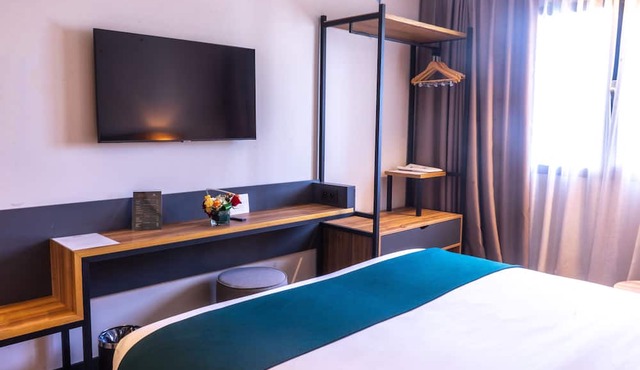 Urban Hotel and Spa