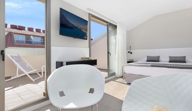 Aparthotel Odissea Park in Santa Susanna