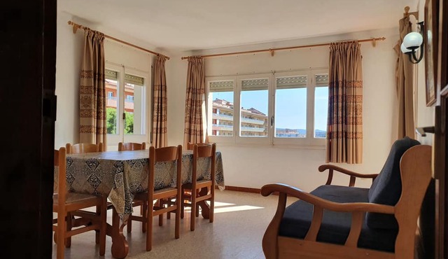 Payet Apartments 4-6 Personas in Torroella de Montgrí