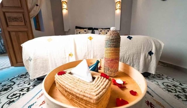 Riad Kiyanjana