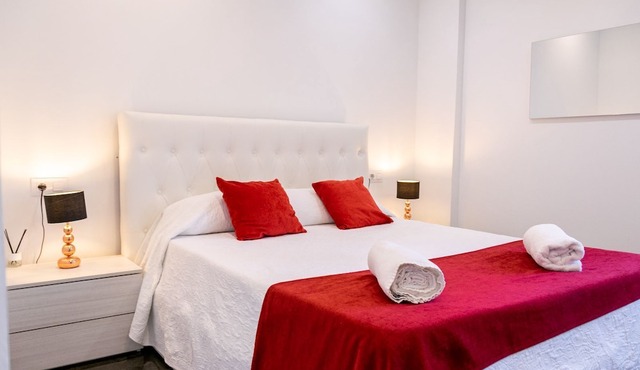 Villa a 3 min de la Playa Para 10 Personas in Castelldefels