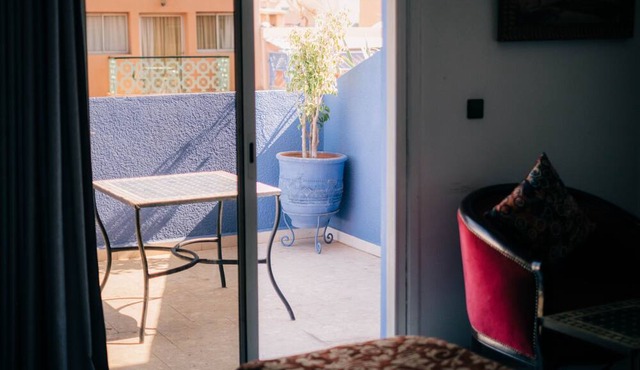 Apart Hotel Larbi