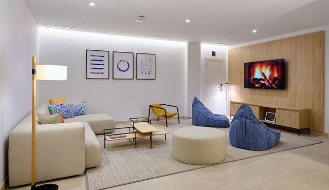 Apartamentos Luna Suites Granada in Granada