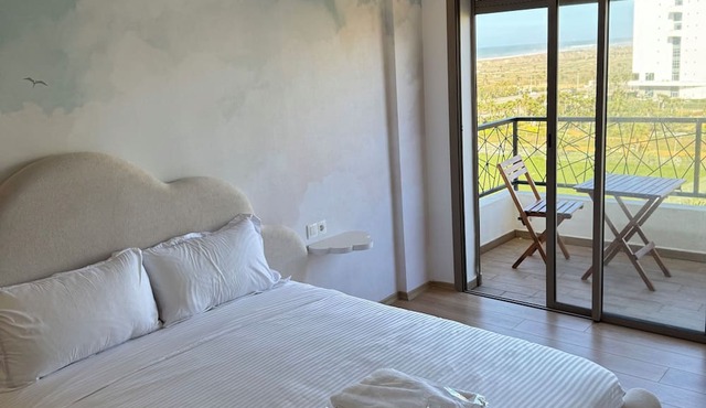 Unbeatable view of the park/beach - Comfort and tranquility nearby in Âïn-Harrouda