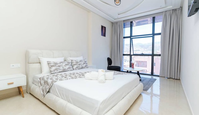 Appart Hotel Golden Sky Home