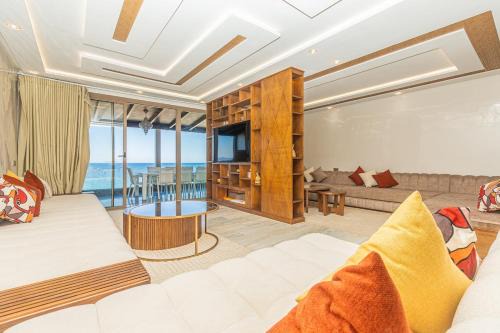 Azure Horizon Beachfront Pool Tarifa View