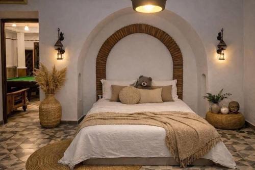 Magnifique Riad avec piscine, sauna & salle de jeux près de Marrakech in Aghmat