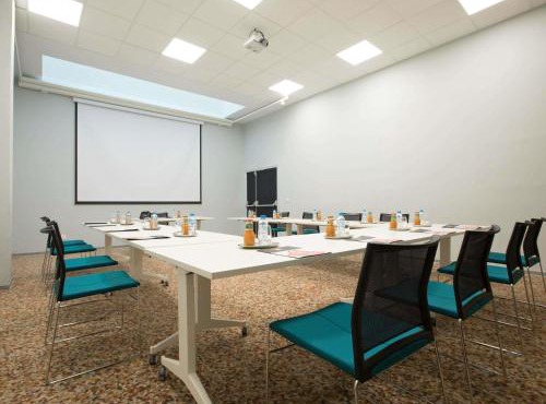Ibis Abdelmoumen Casa Centre