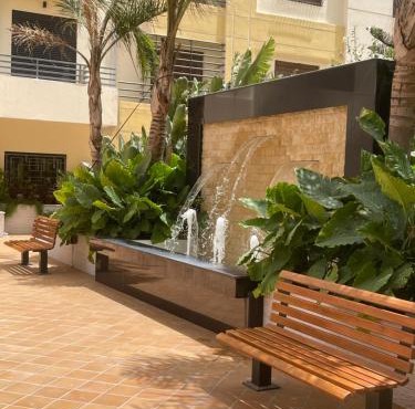 Family 3-Bedroom, 2-bathroom Private Parking, Near Beach & Medina in Tangier