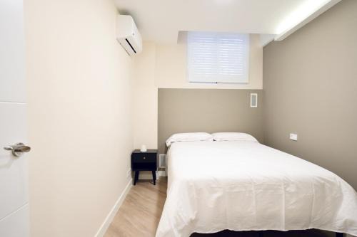 Apartahotel Navarra Madrid in Madrid