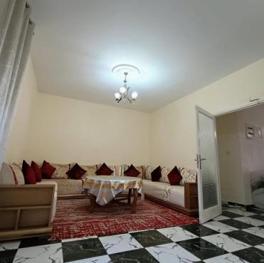 villa indépendante 3 chambre avec jardin privé-rez-de-chaussèe-agadir