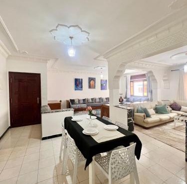 L'ensoleillé, pied à terre Familial calme, en plein Tanger