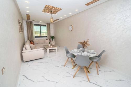 Luxury Abraj YK 120m2