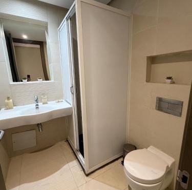 Bel appartement meublé à Prestigia avec Wifi illimité 100 Mo