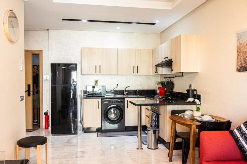 VIVASTAY Casablanca - Ocean Park Sunset Escape beach front with swimming pool