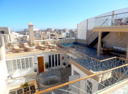 Suite Azur Hotel