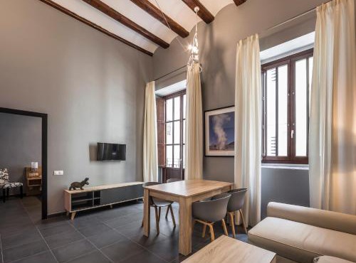 Catalina Suites San Nicolas in Valencia